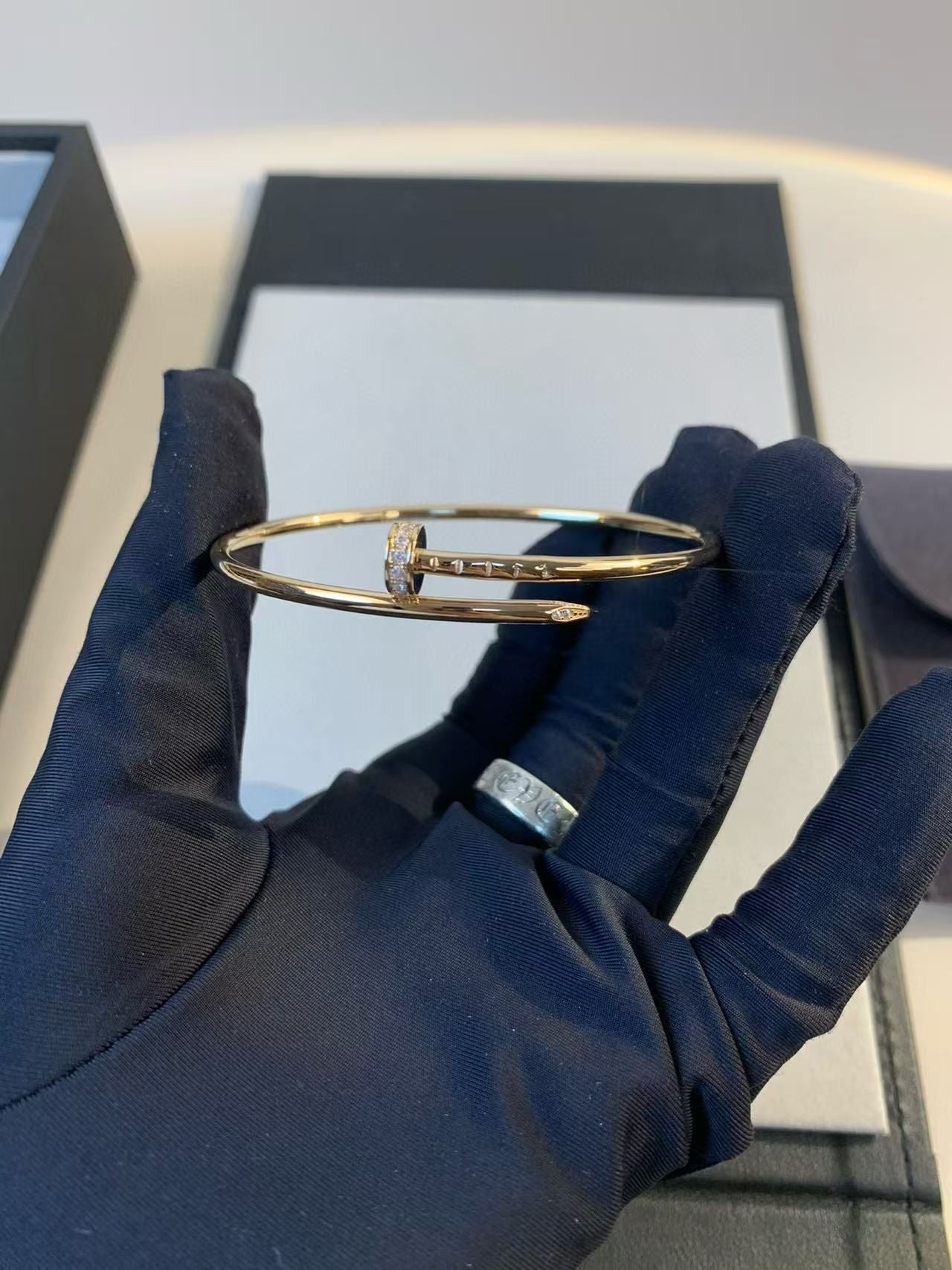 Cart bracelet 1