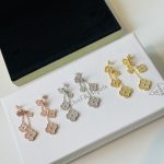 Clover Charm Earring 1