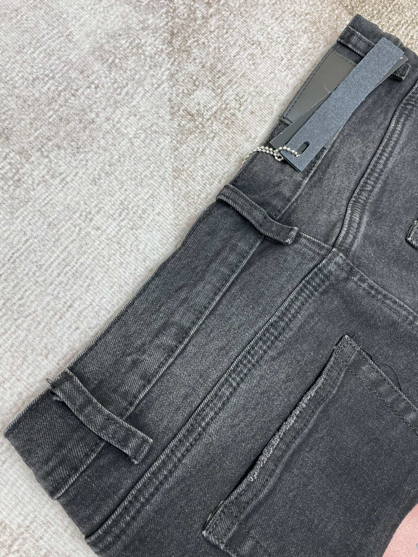 Am1ri Denim 051801