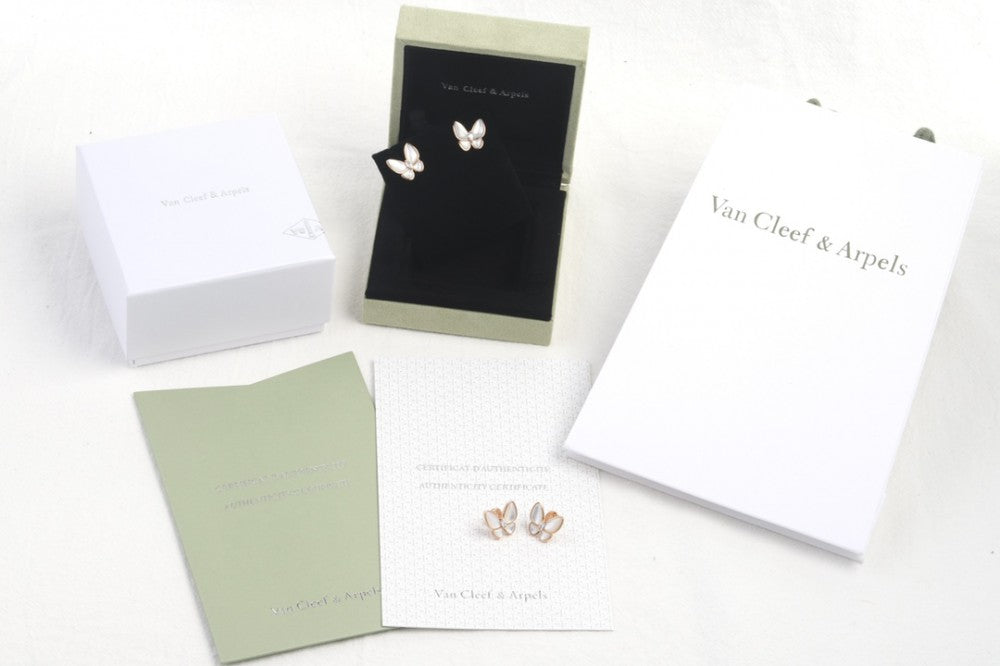 Clover Charm Earring 7