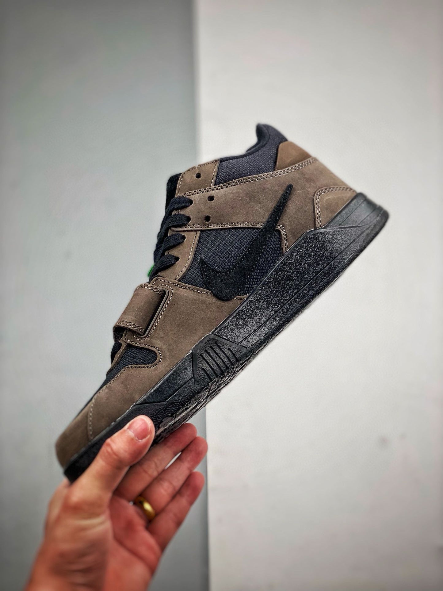 Retro Jack Mocha Trainers