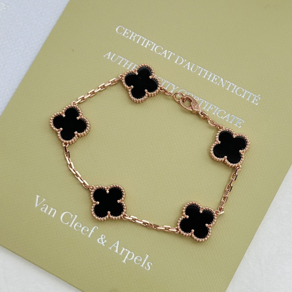 Clover Charm Bracelet 2