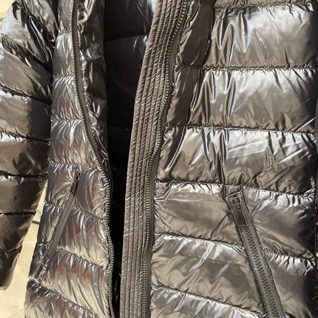 Gloss Black Trenchcoat