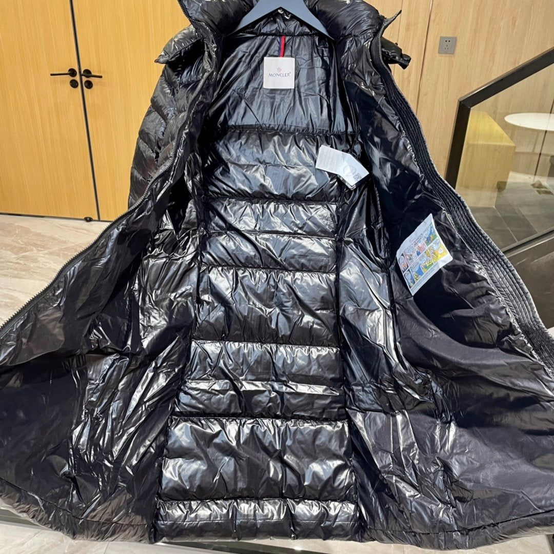 Gloss Black Trenchcoat