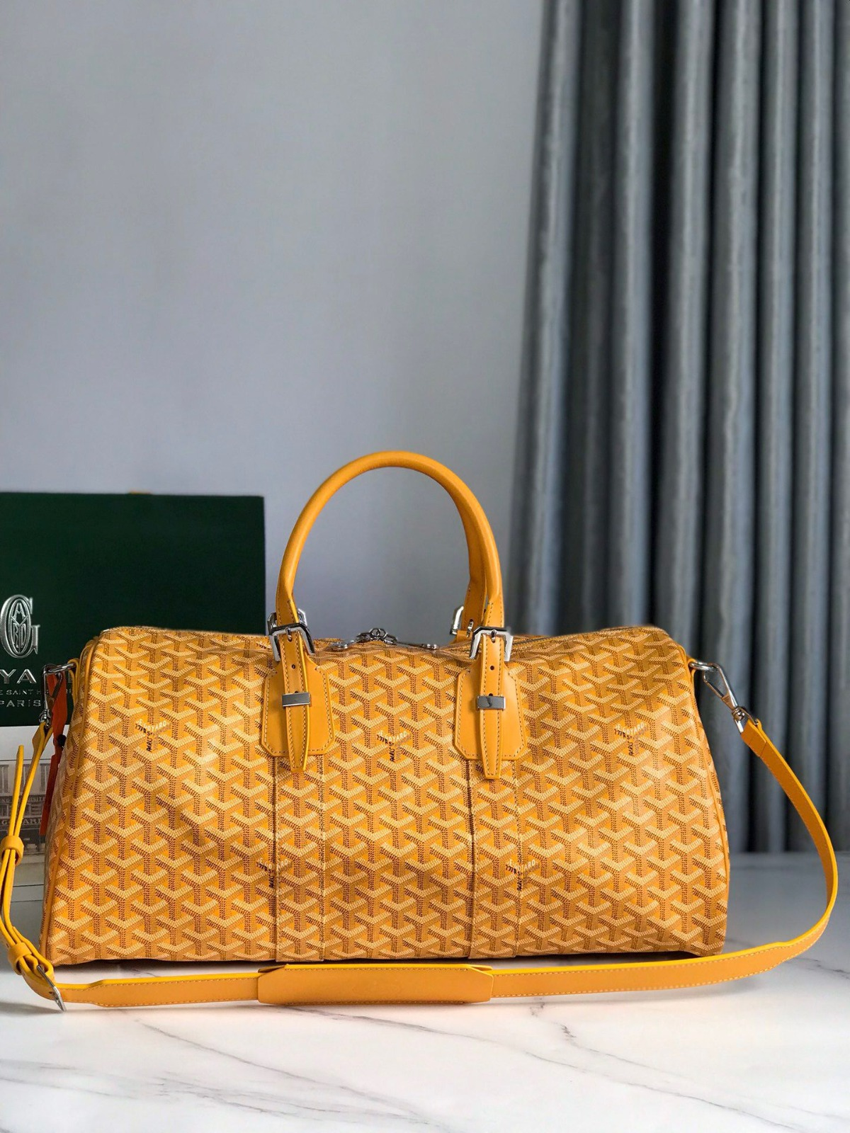 👜 Bundle 5 – Luxe Carry