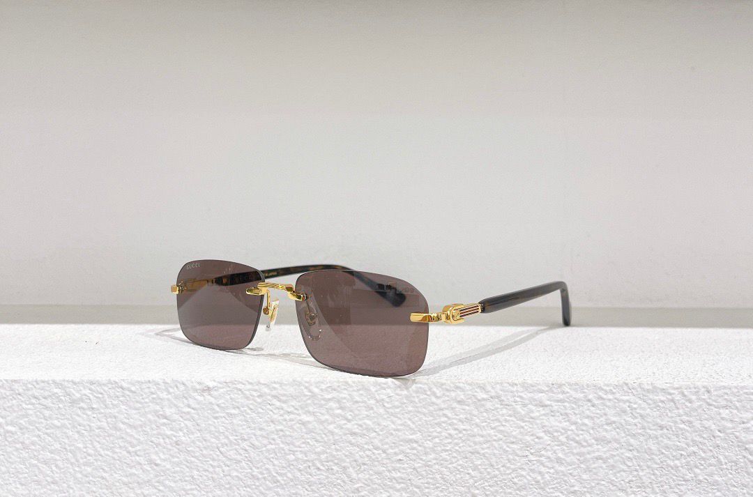 GG Glasses 39