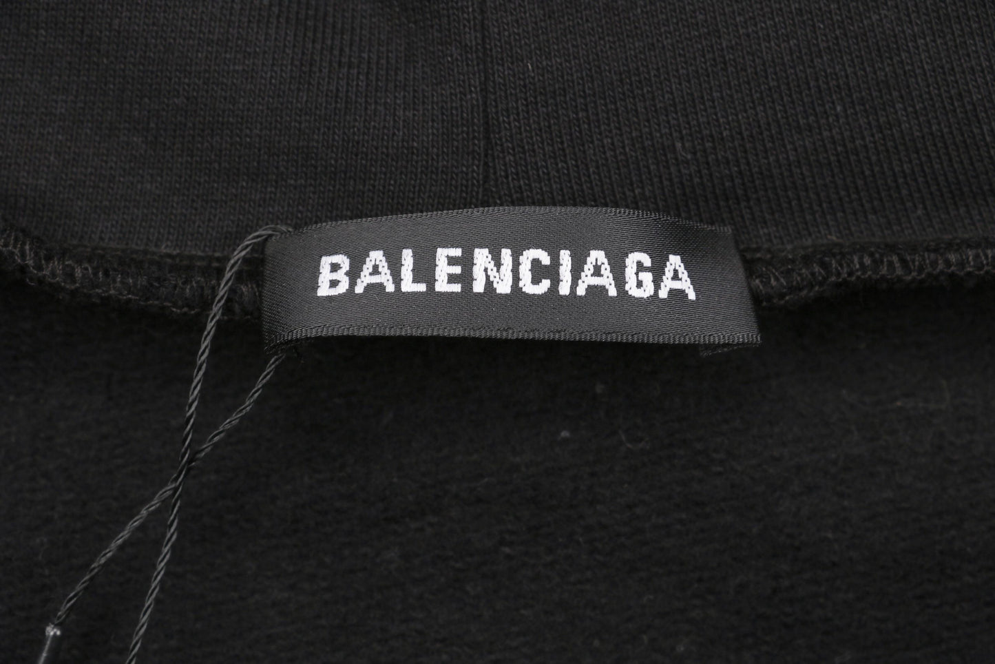 Balenci Contrasting Circle Logo Hoodie