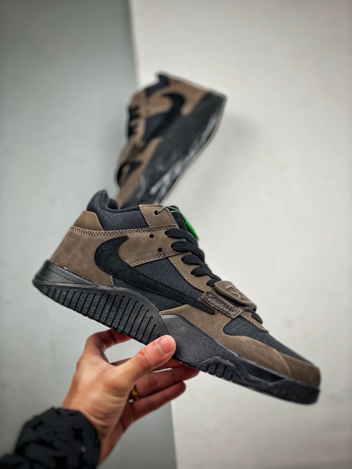 Retro Jack Mocha Trainers