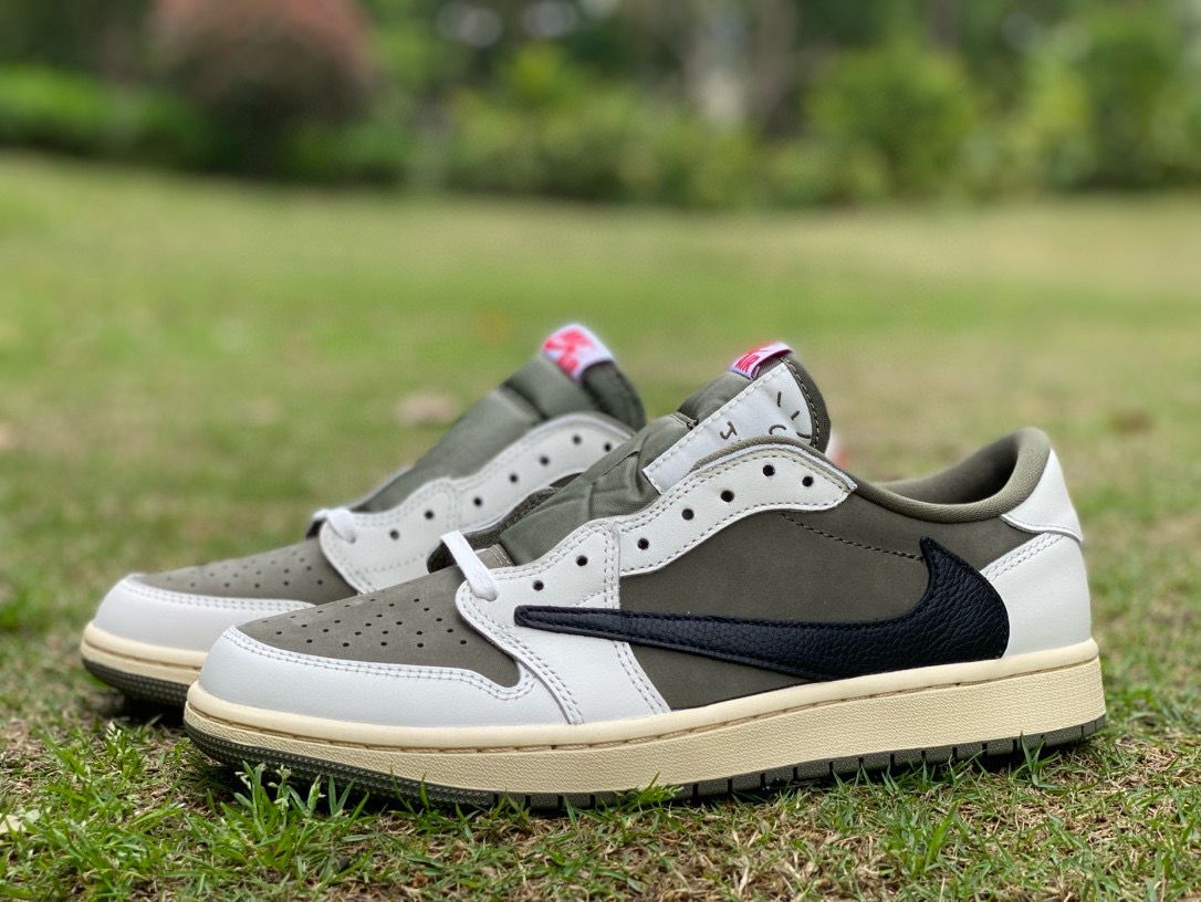 Retro Medium Olive Trainers