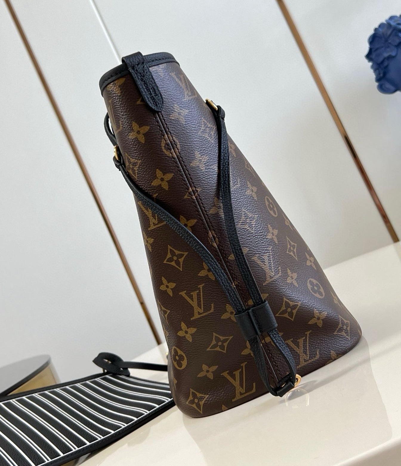 Monogram Classic Carryall Tote