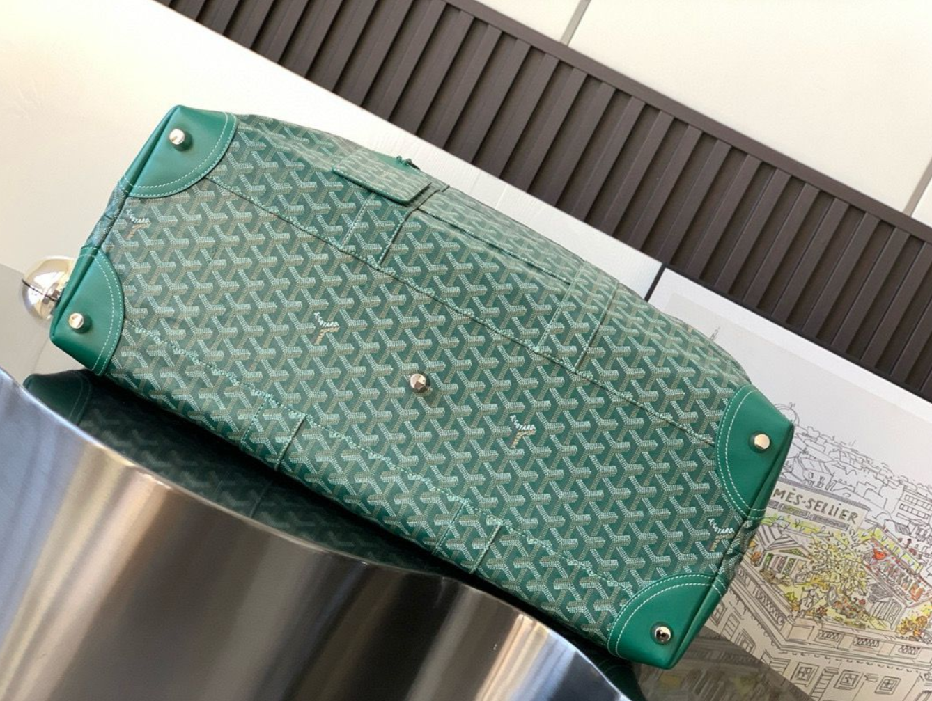 Nomad Green Bag