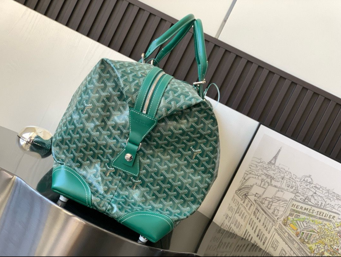 Nomad Green Bag