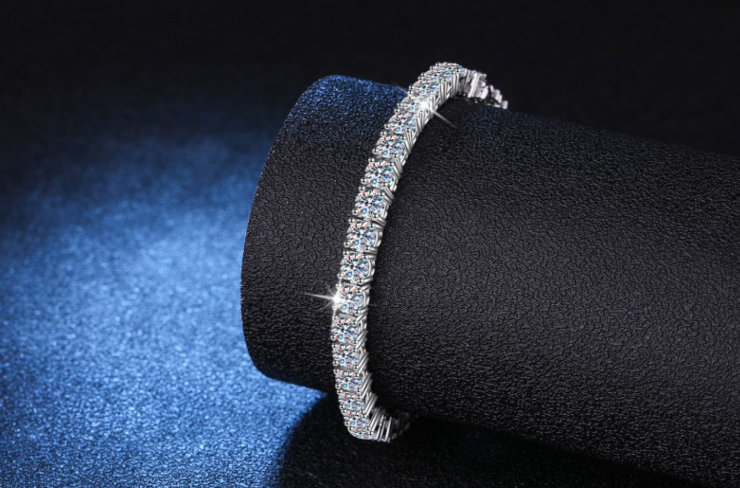 platinum-plated moissanite bracelet 2