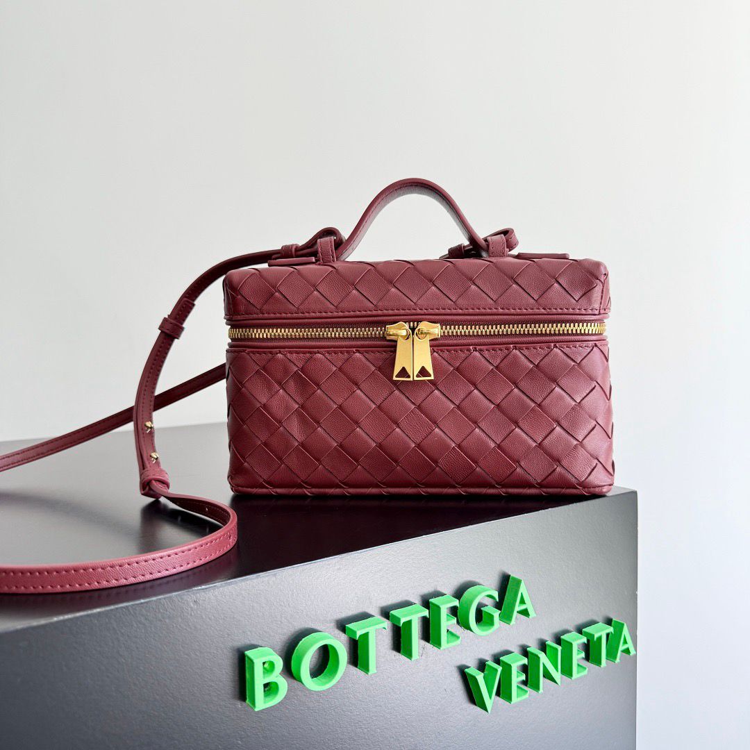 👜 Bundle 5 – Luxe Carry