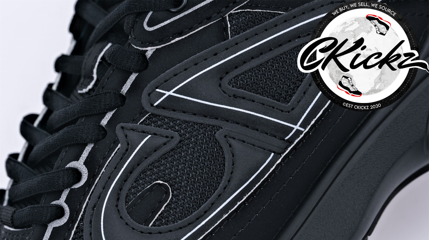 Reflective Runner V2 Black