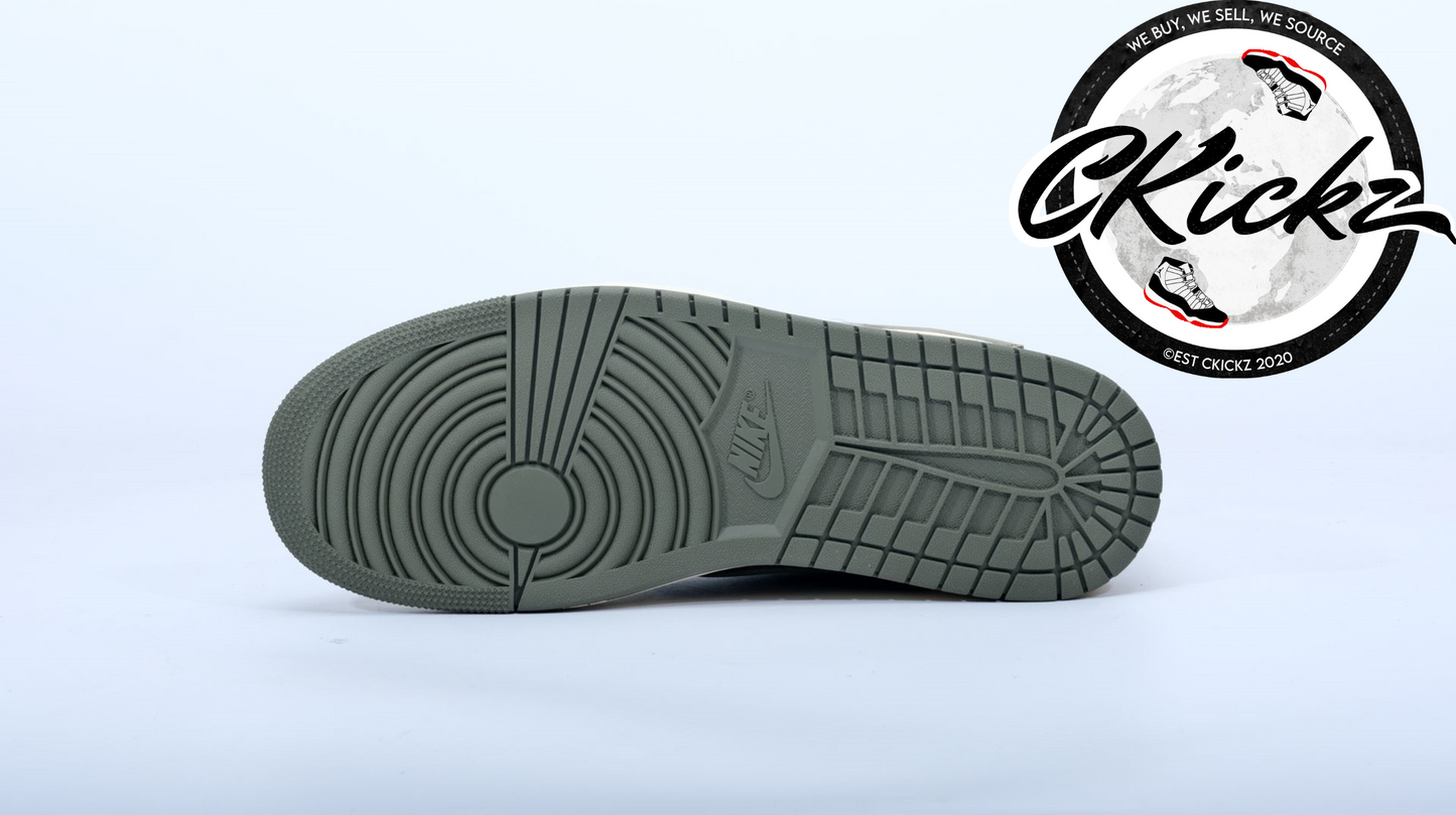 Retro Low OG SP Olive Trainers