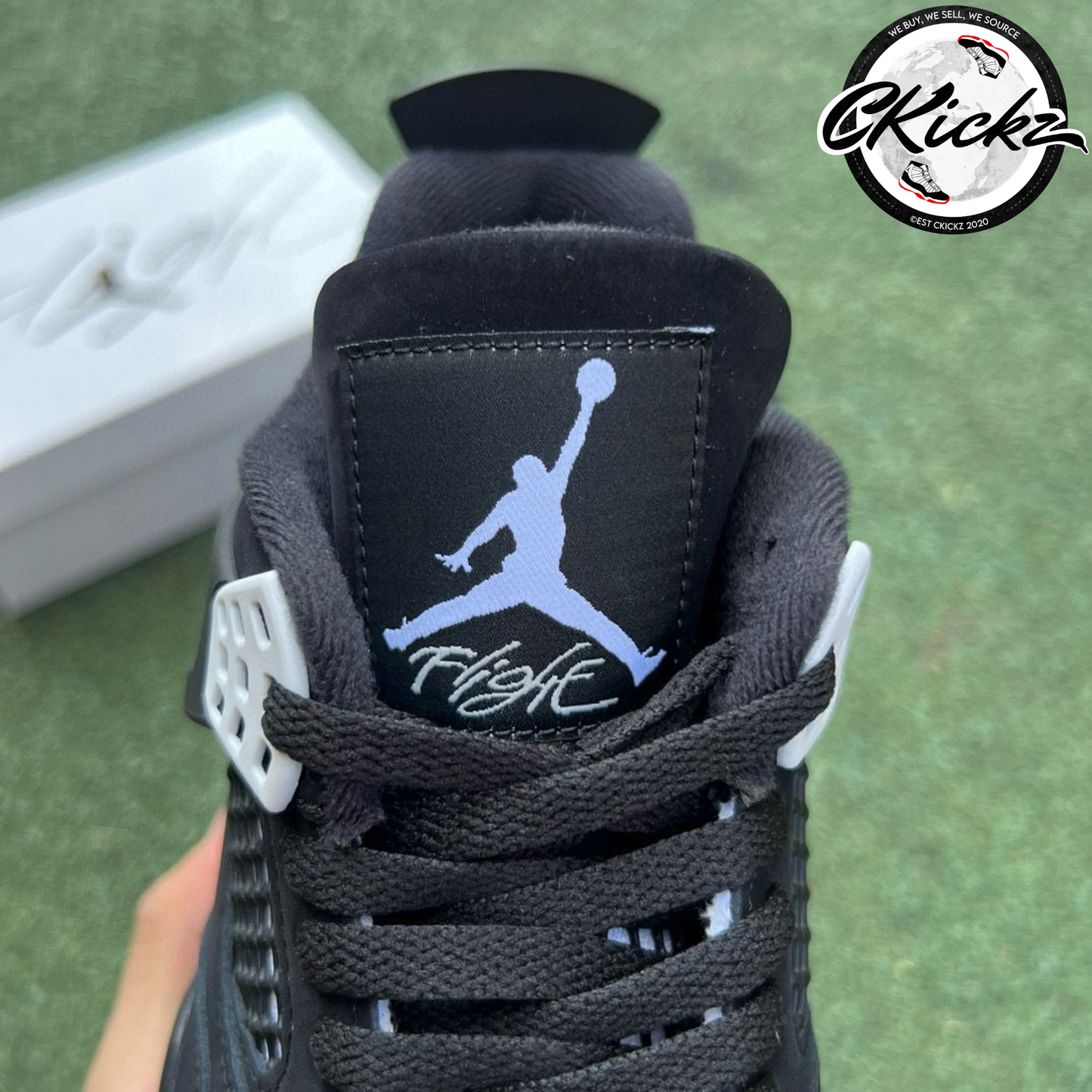 White Thunder Trainer