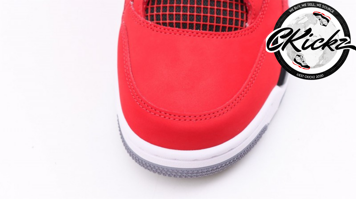 Retro Toro Bravo Trainer