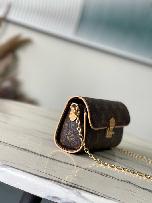 Papillon Trunk Monogram Chain Bag