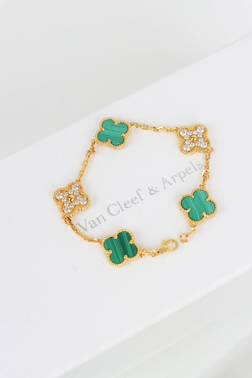 Clover Charm Bracelet 1