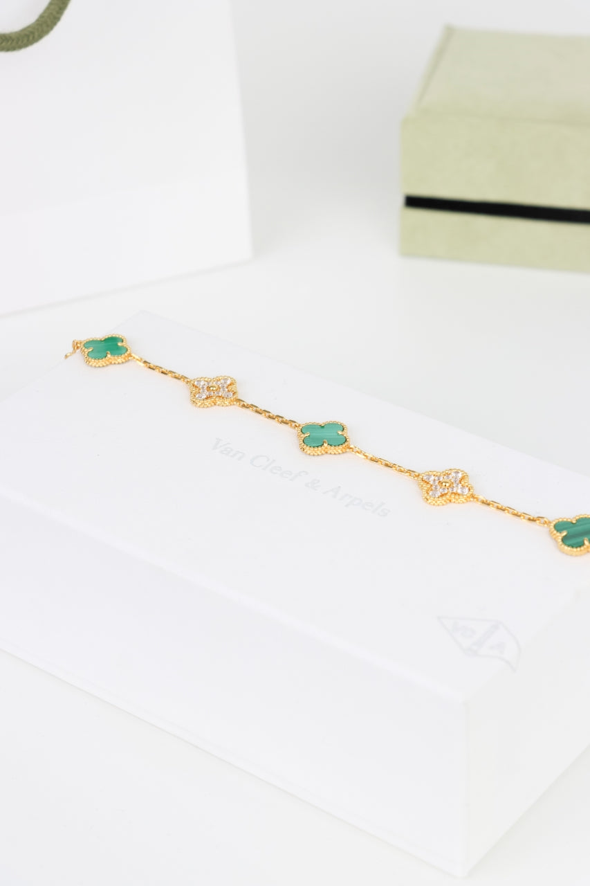 Clover Charm Bracelet 1