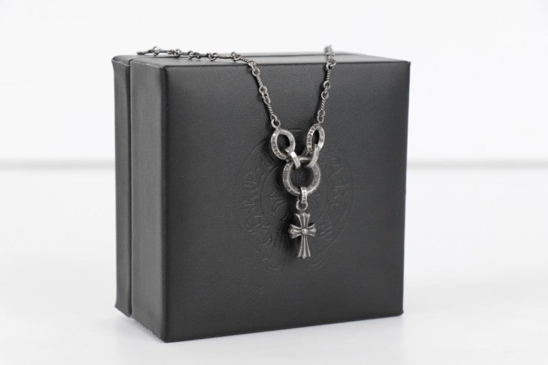 Vintage Blade Pendant Chain
