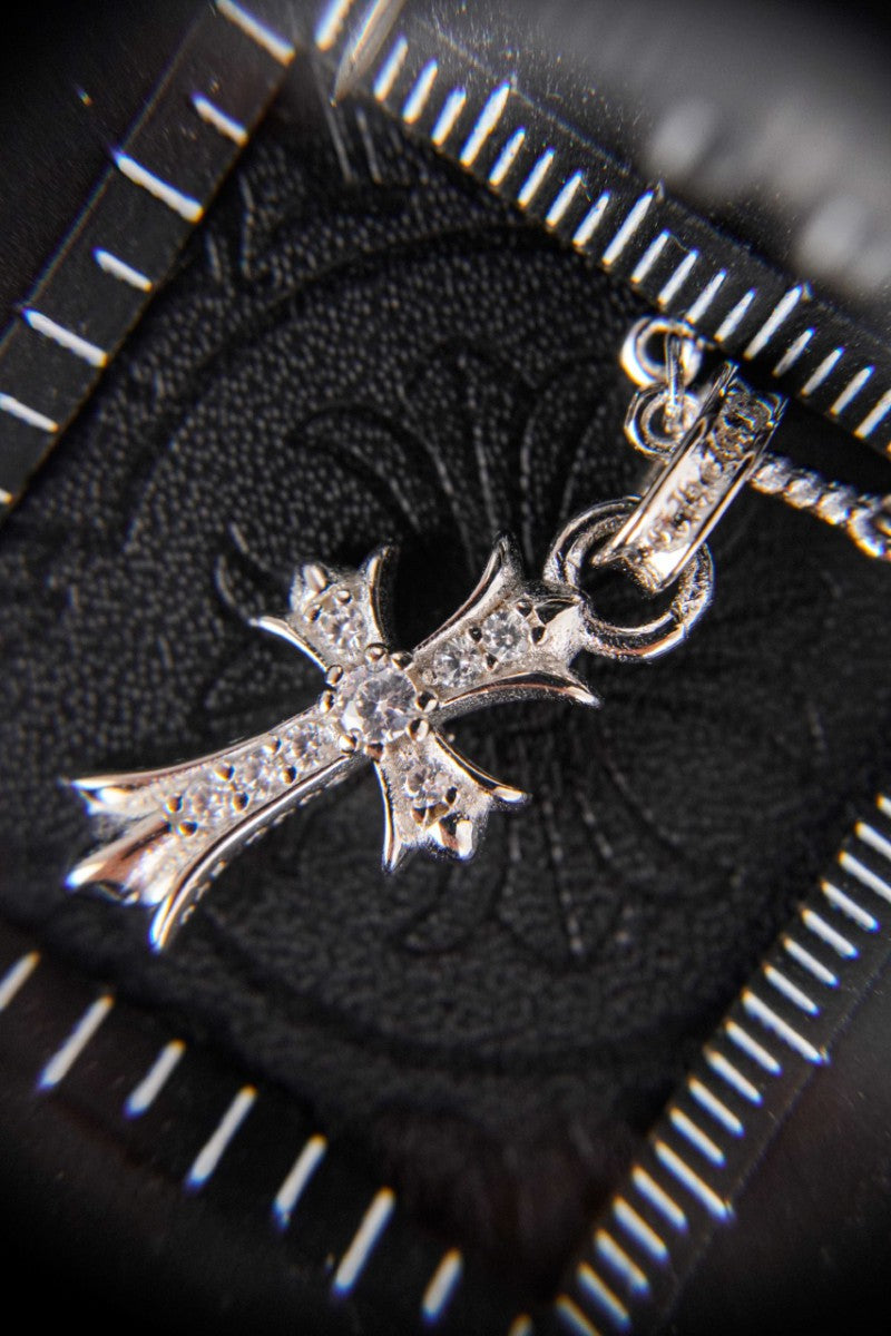 Baroque Style Necklace