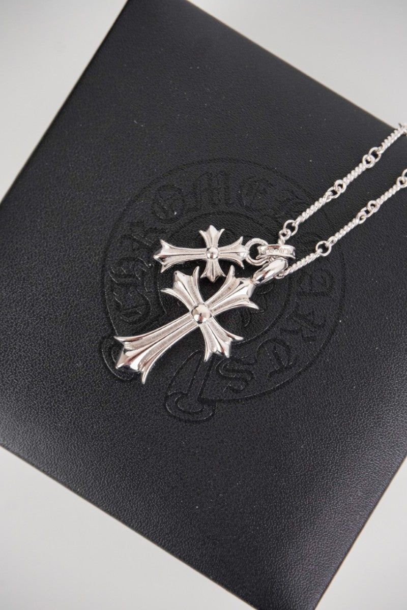 Baroque Style Necklace