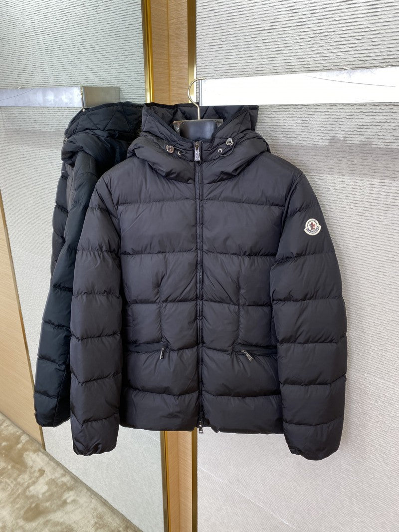 Short Hooded Puffer Jacket Black (W)