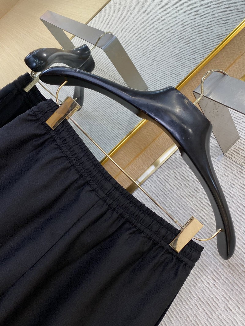 Jacquard Casual Black Shorts