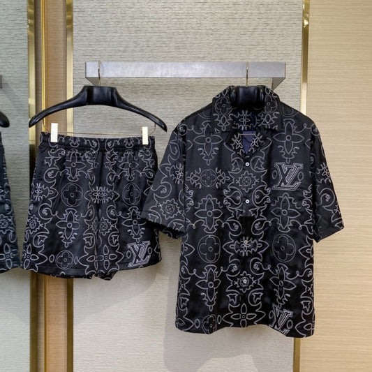 Co-Branded Diffractive Casual Shorts