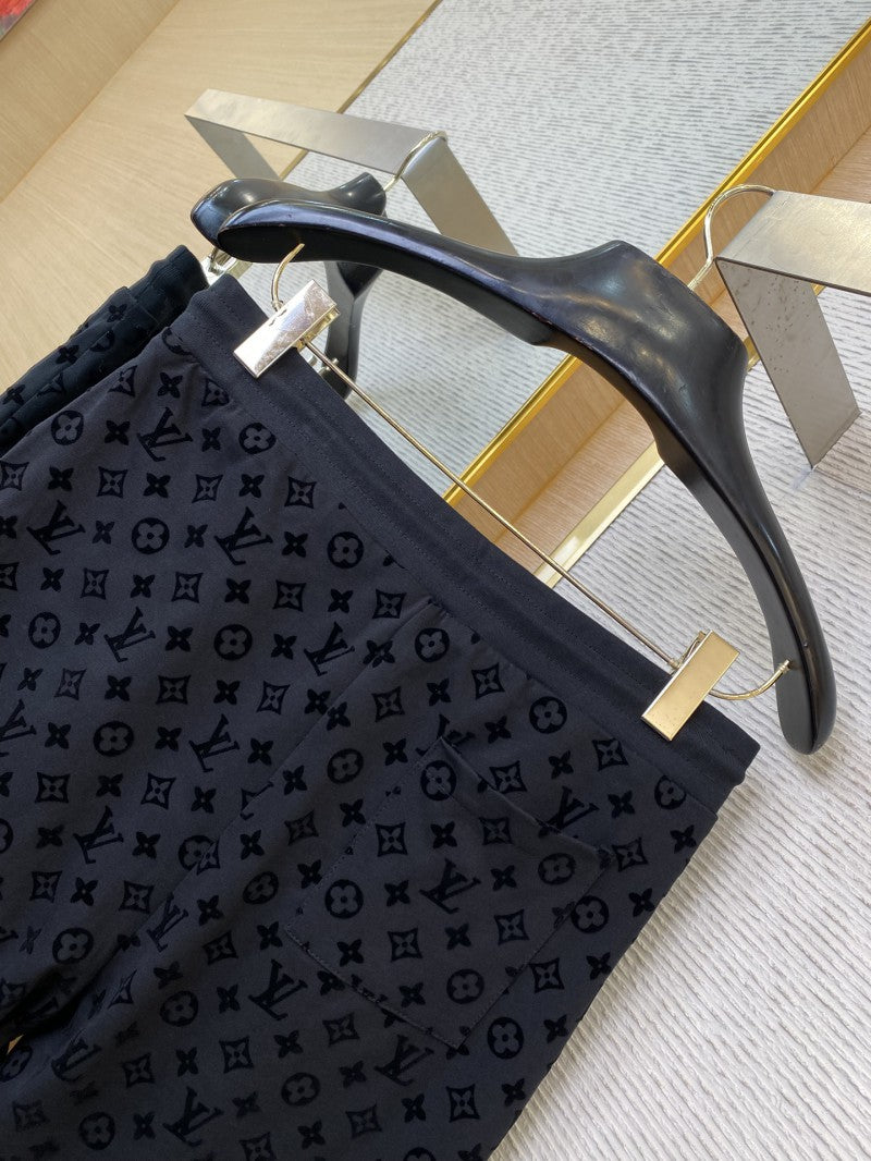 Flocking Shorts