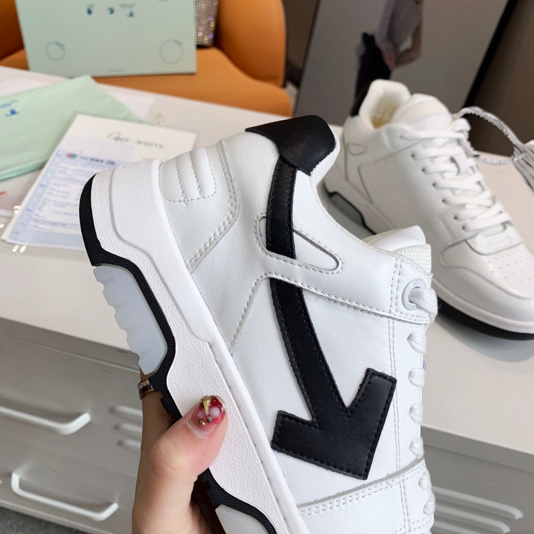 Off-White Black & White Out Of Office