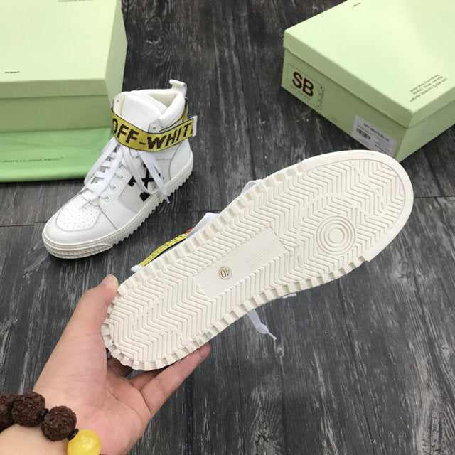 Off-White Grey, White & Black High Court 3.0