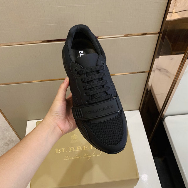 Burbrry Black Vintage Checked Sneakers