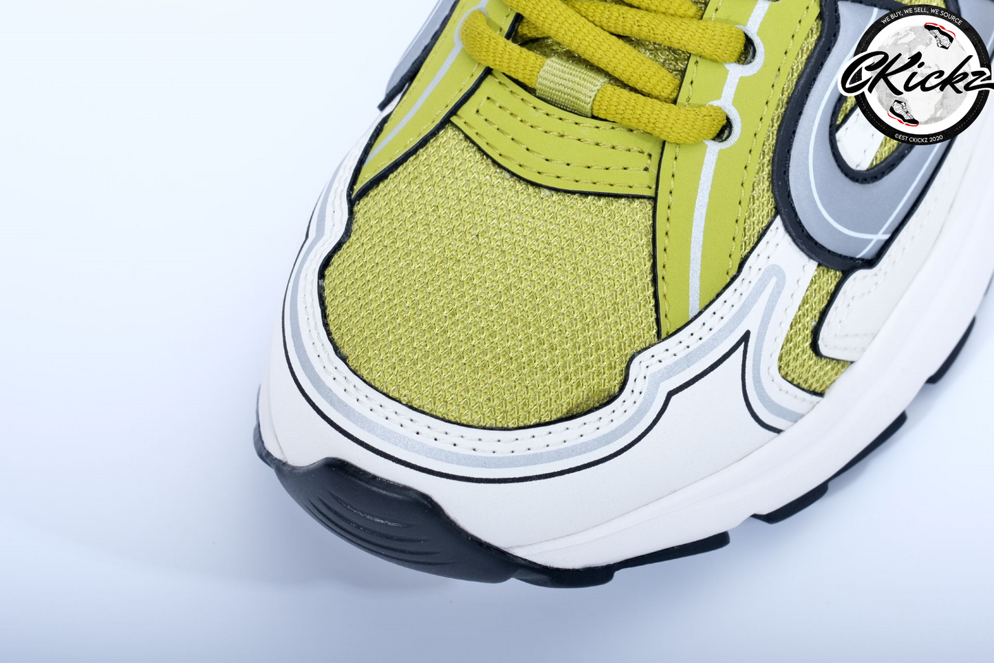 Reflective Runner V2 Yellow