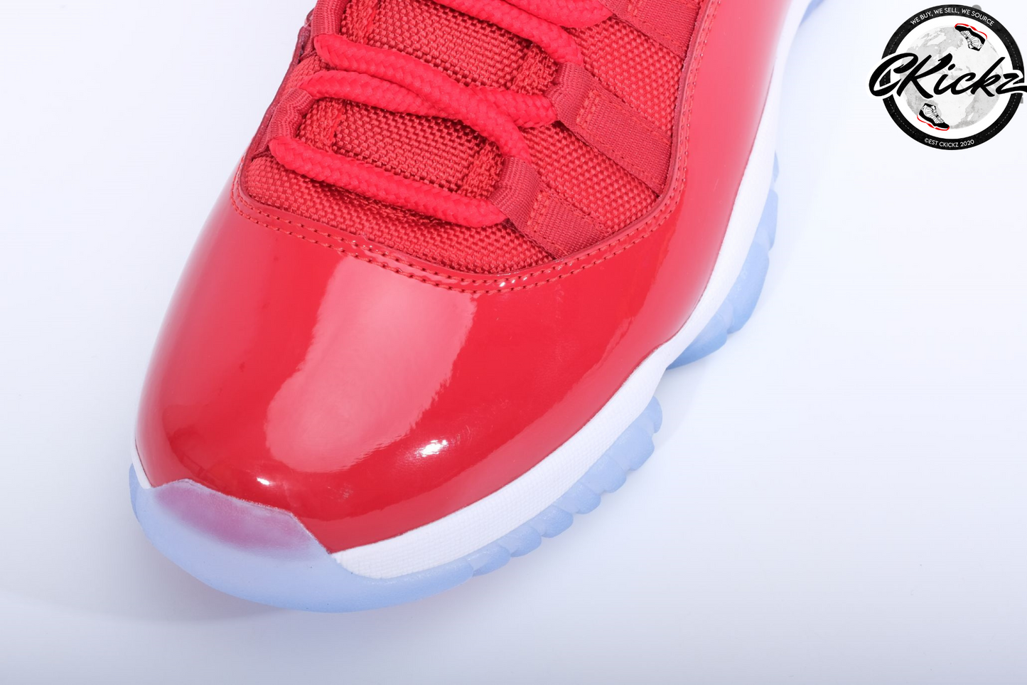 Retro Win Like This Trainers
