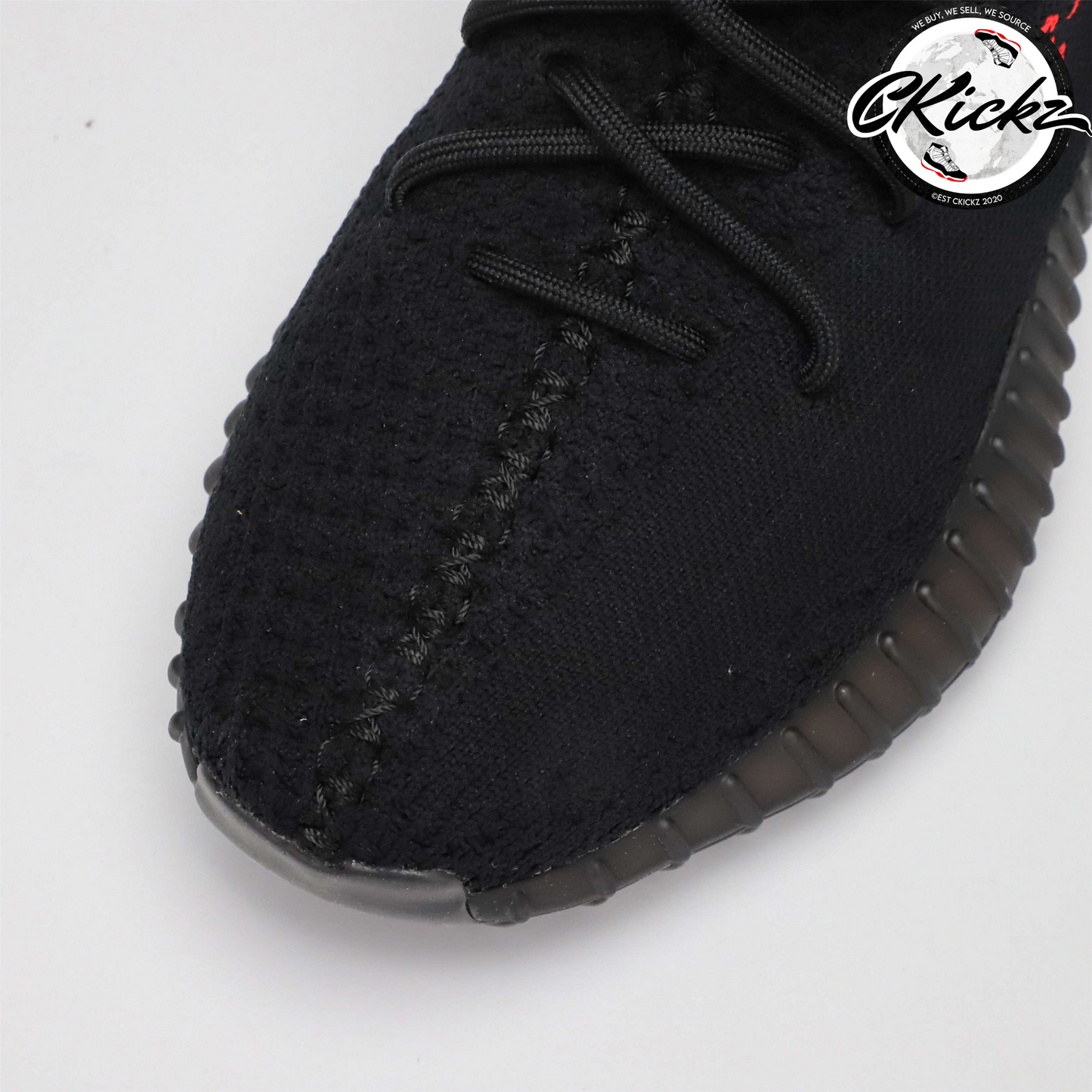 Yzy 350 Black Red
