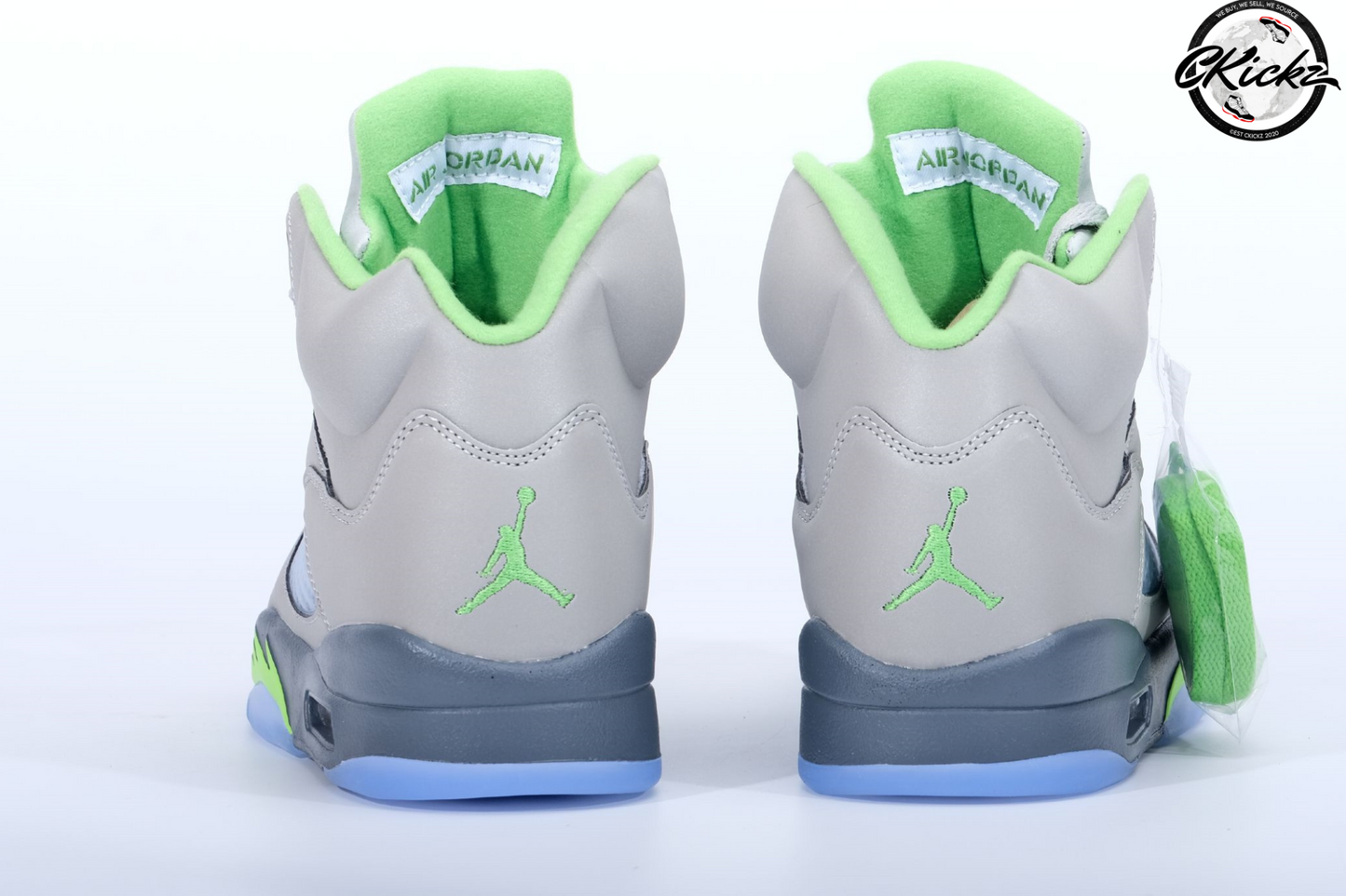 J5 Retro Green Bean
