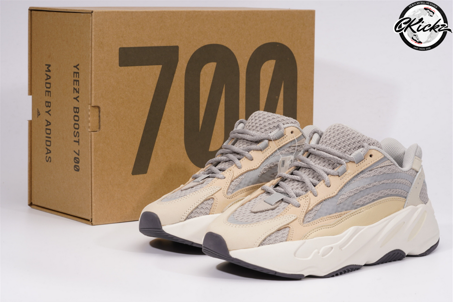 Yzy 700 V2 Cream