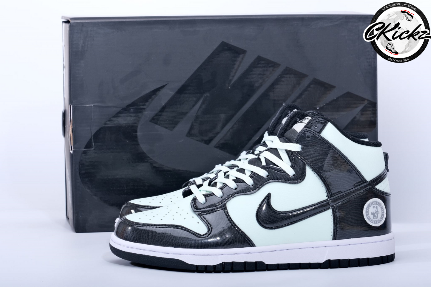 NK Dunk High Barely Green