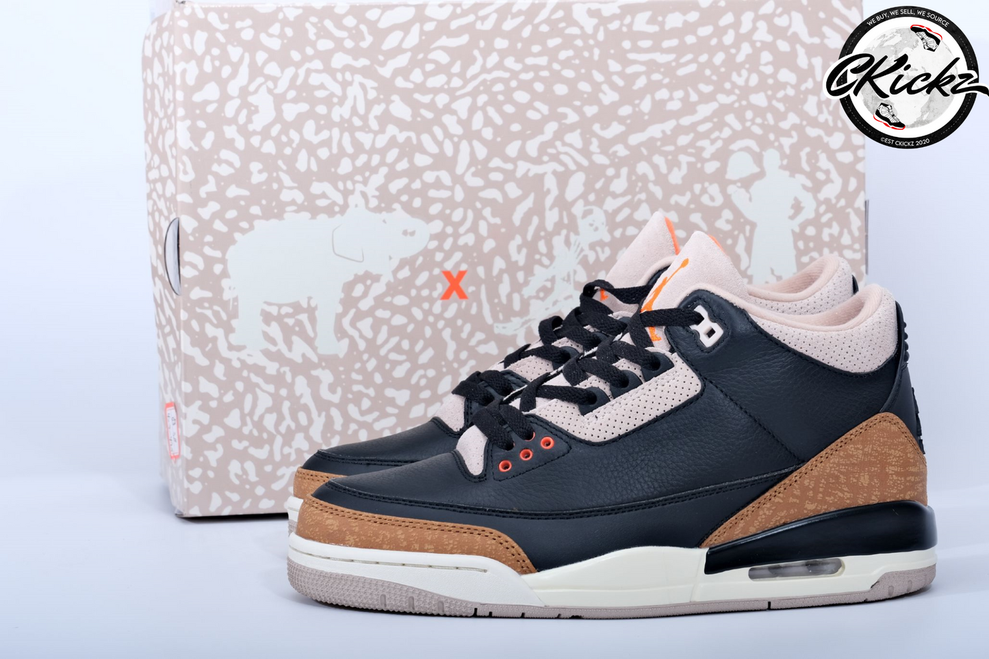 J3 Retro Desert Elephant