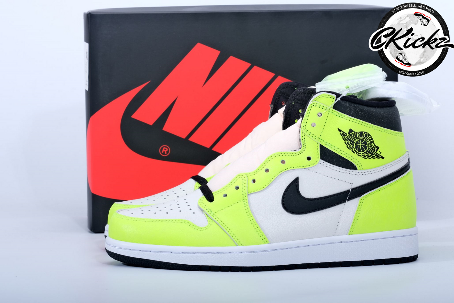 Retro High OG Volt Trainers