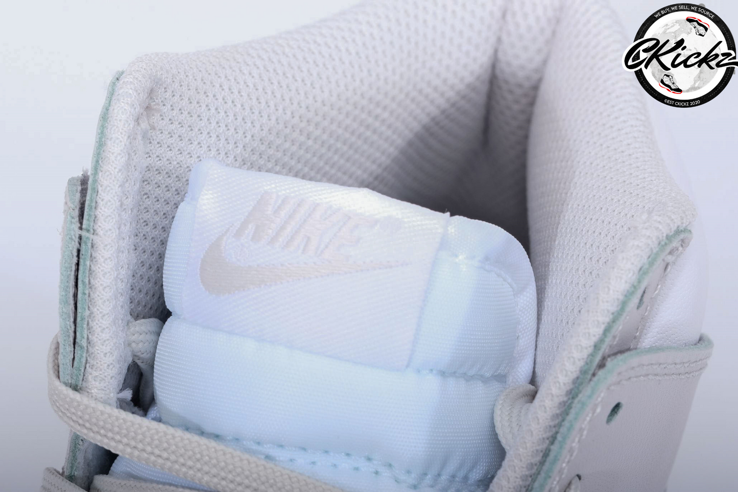 NK Dunk High Vast Grey
