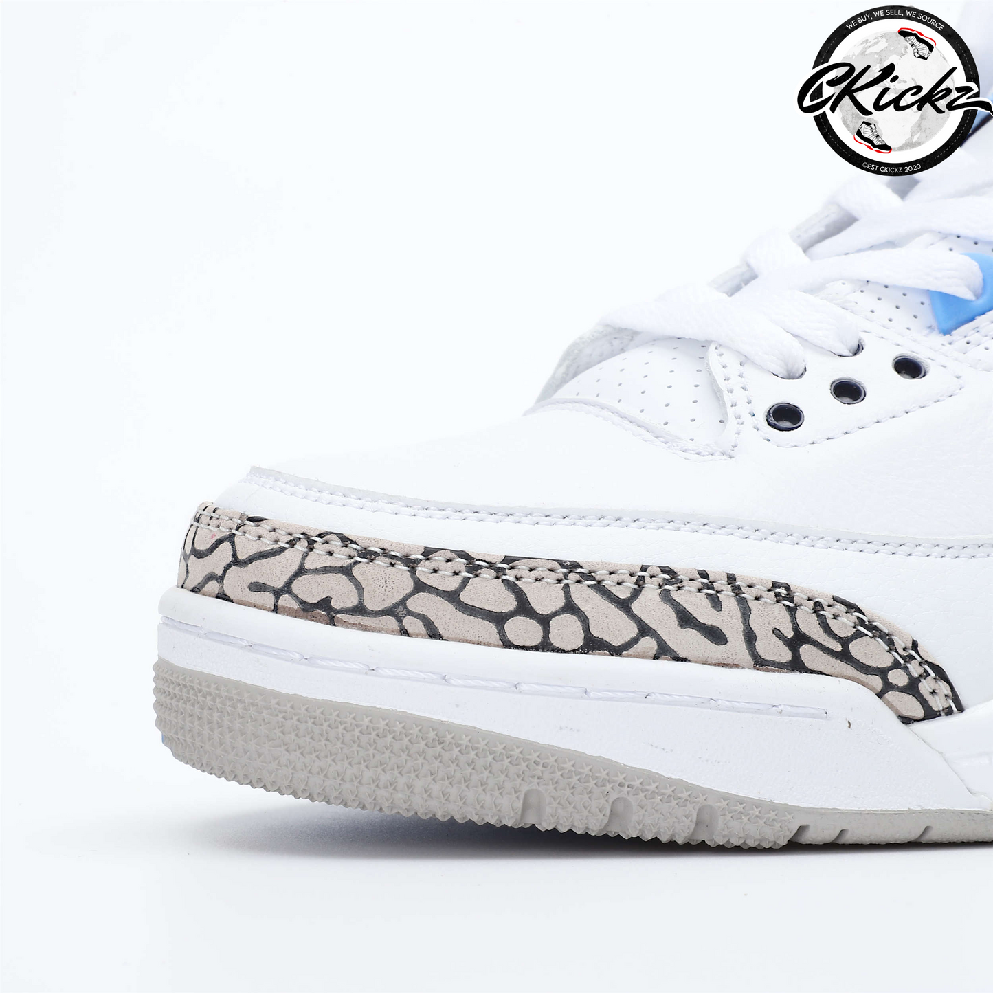 J3 Retro White & Blue Elephant Print