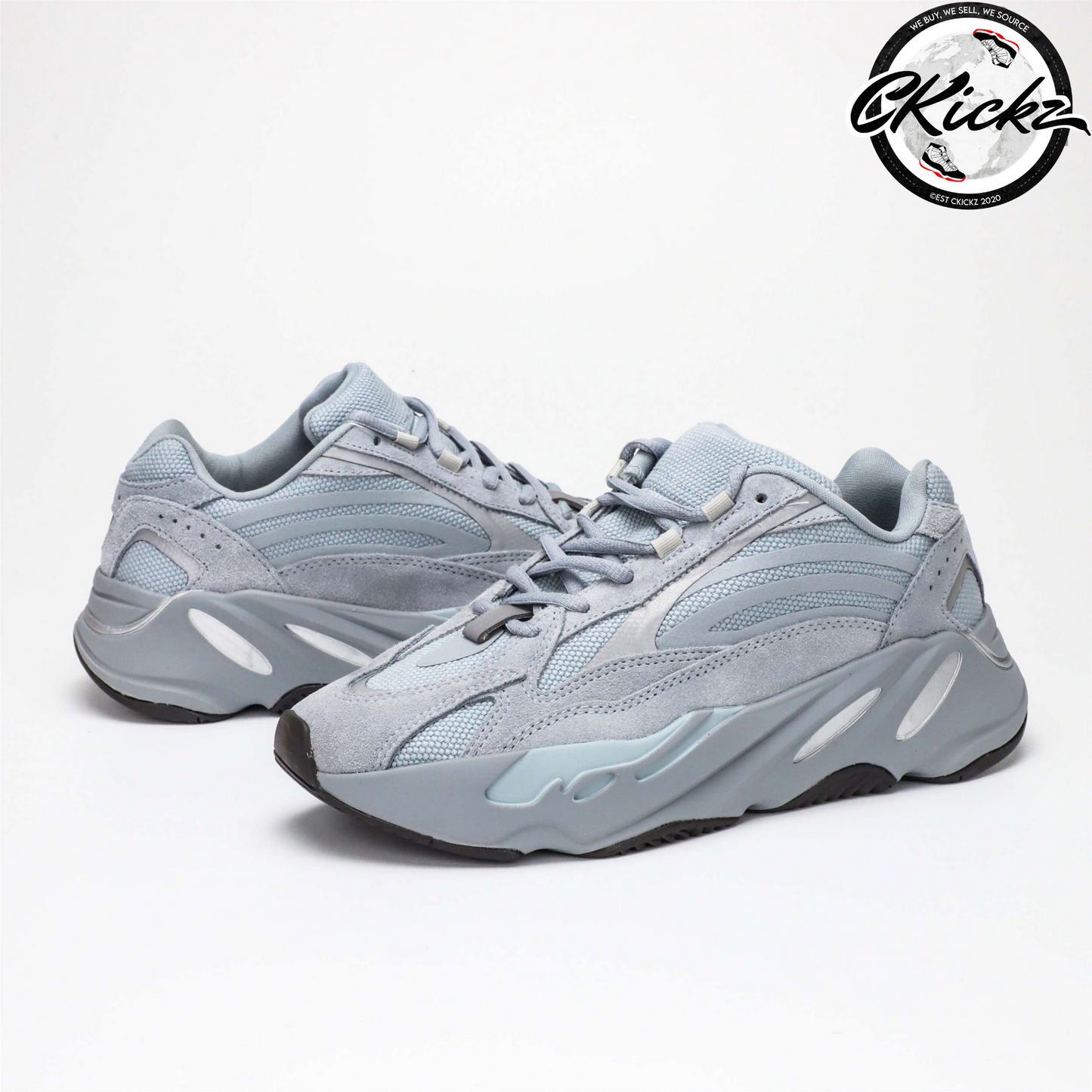 Yzy 700 V2 Hospital Blue