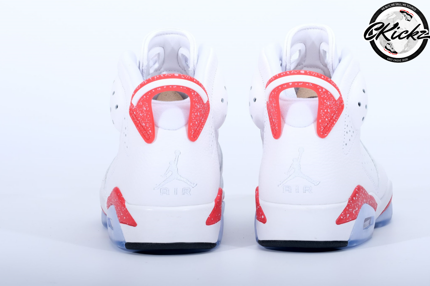 J6 Retro Red Oreo