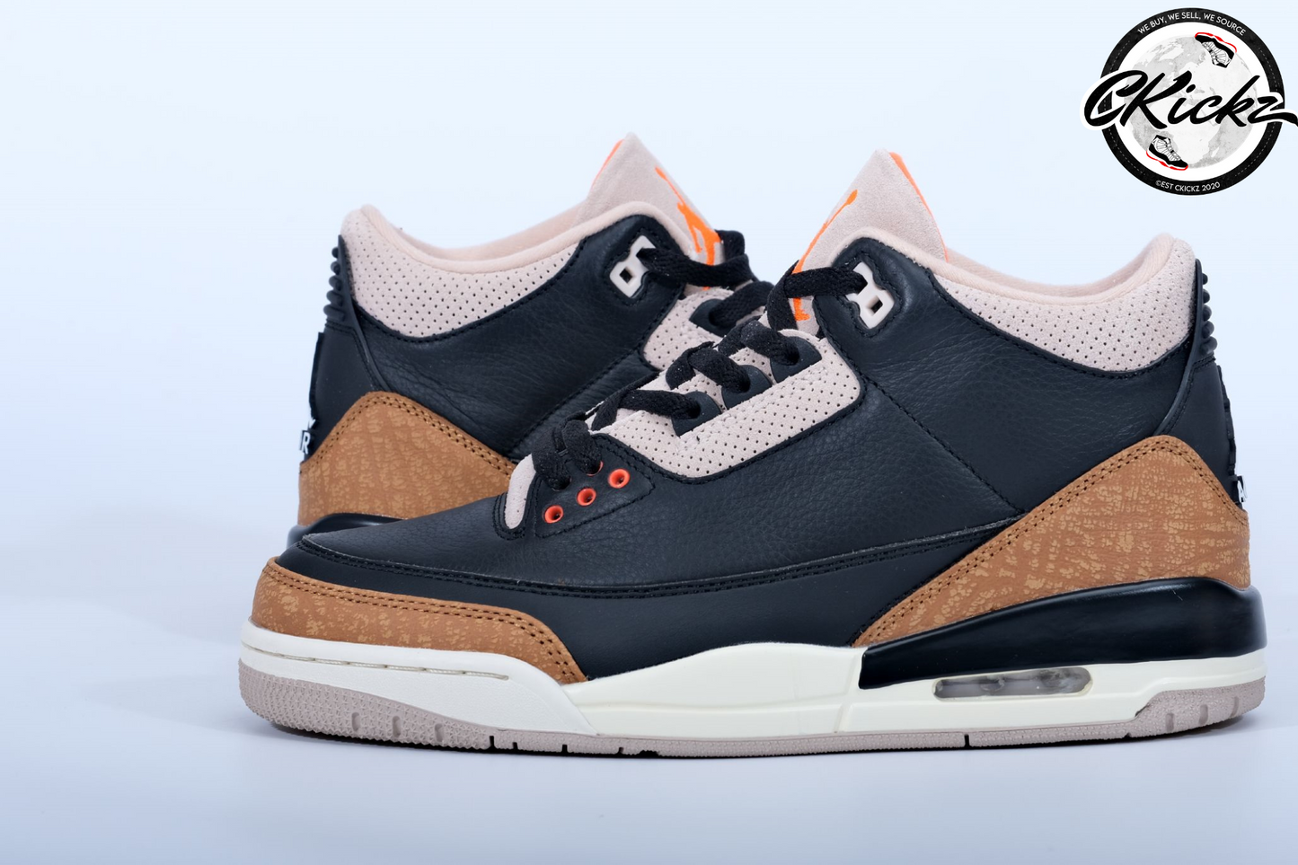 J3 Retro Desert Elephant