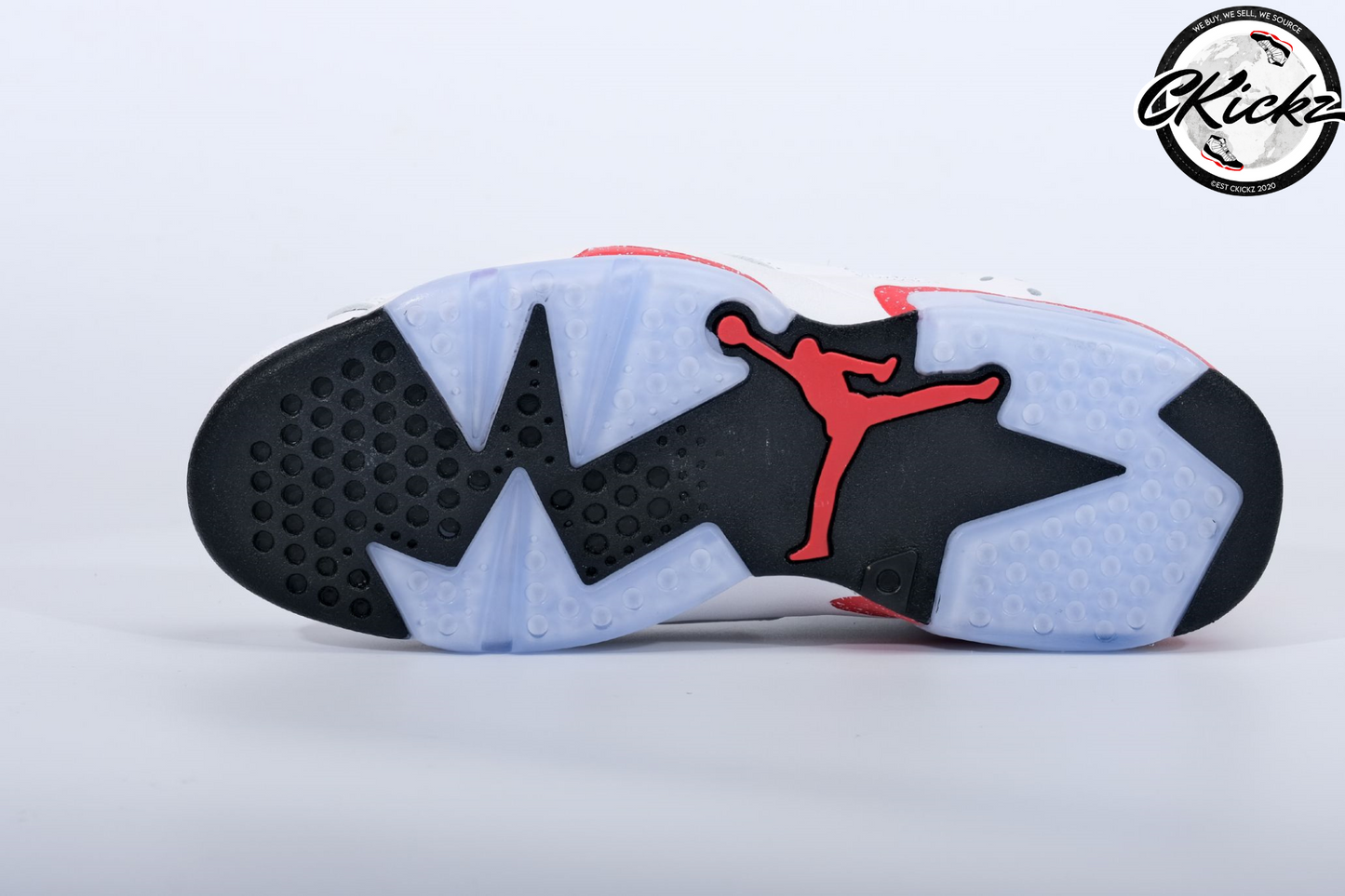 J6 Retro Red Oreo