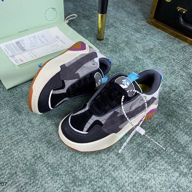 Off-White Black & Grey Arrow Skate